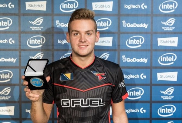 因在获LCK批准之前官宣名单，GEN被罚100万韩元