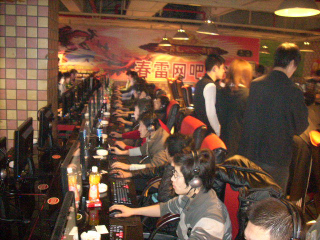 雄狮直上云霄，KPL秋季赛首支晋级季后赛队伍诞生